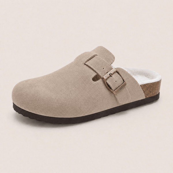 The Suede Fleece-lined Clogs from Qomfort