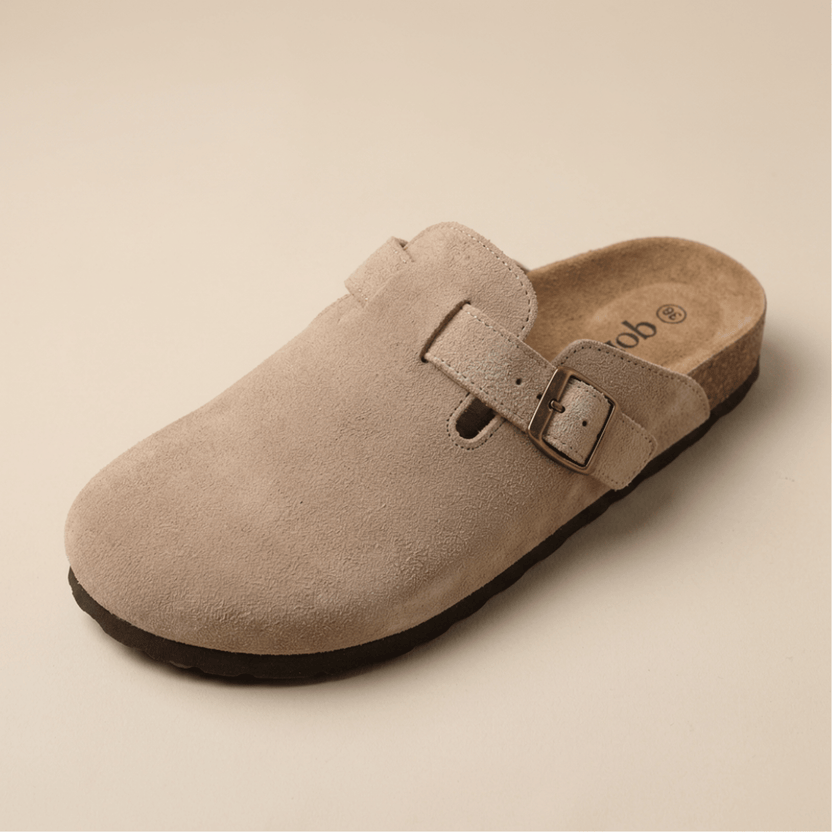 The Suede Authentic Clogs from Qomfort